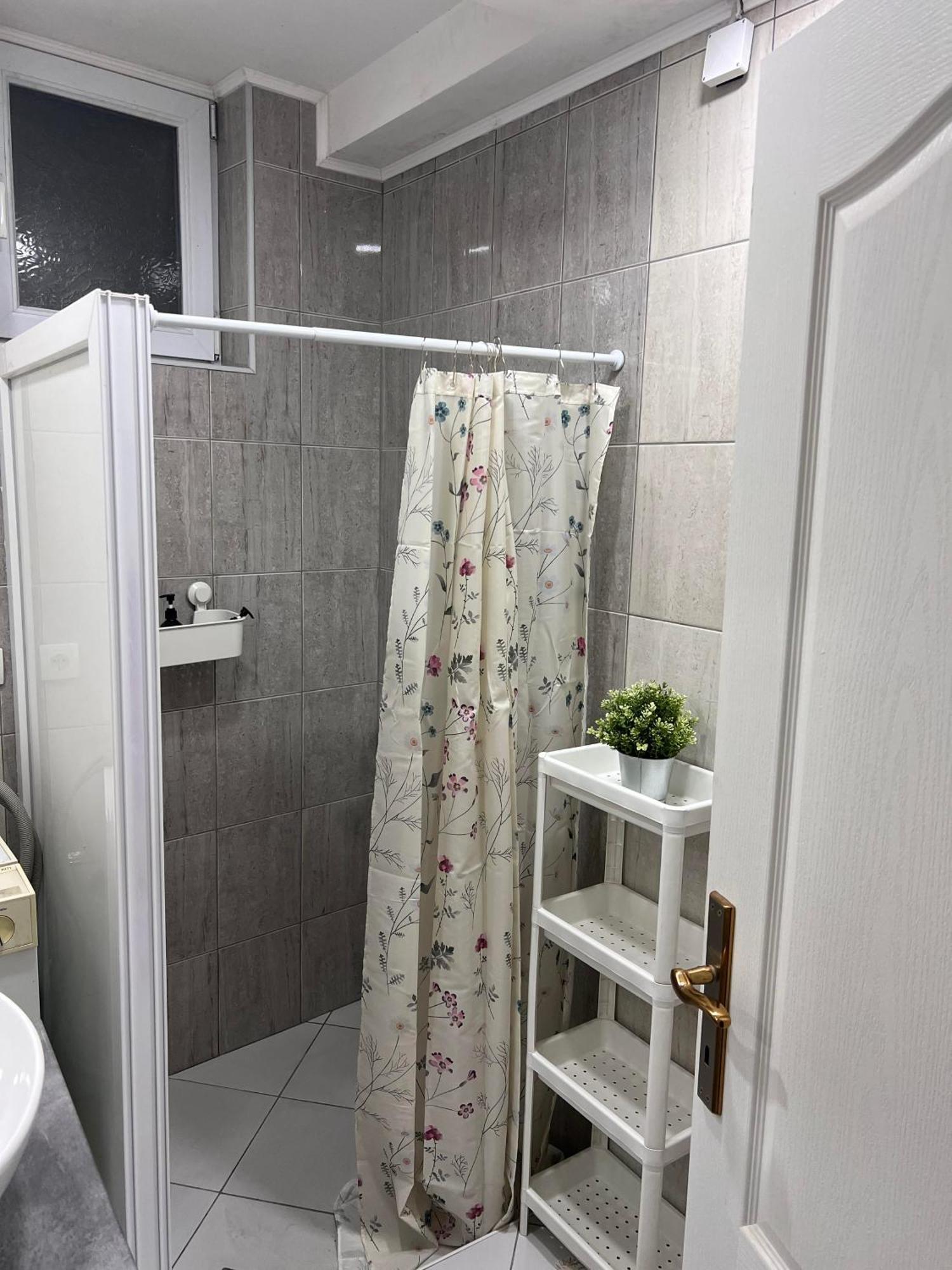 Guest House Lila Сомбор Экстерьер фото