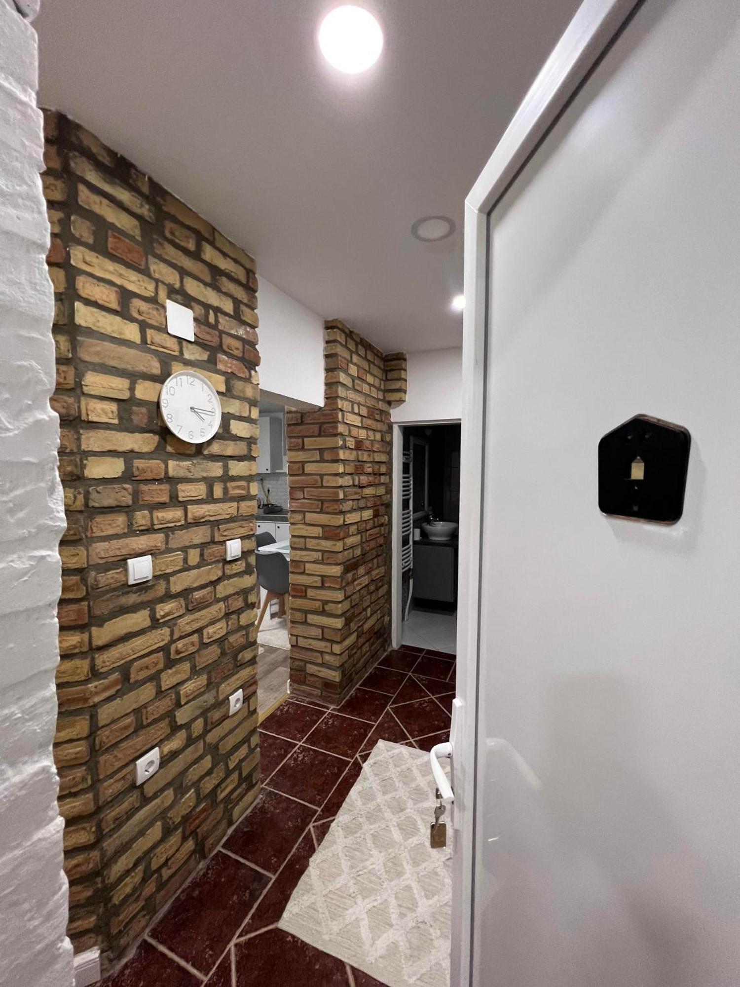 Guest House Lila Сомбор Экстерьер фото