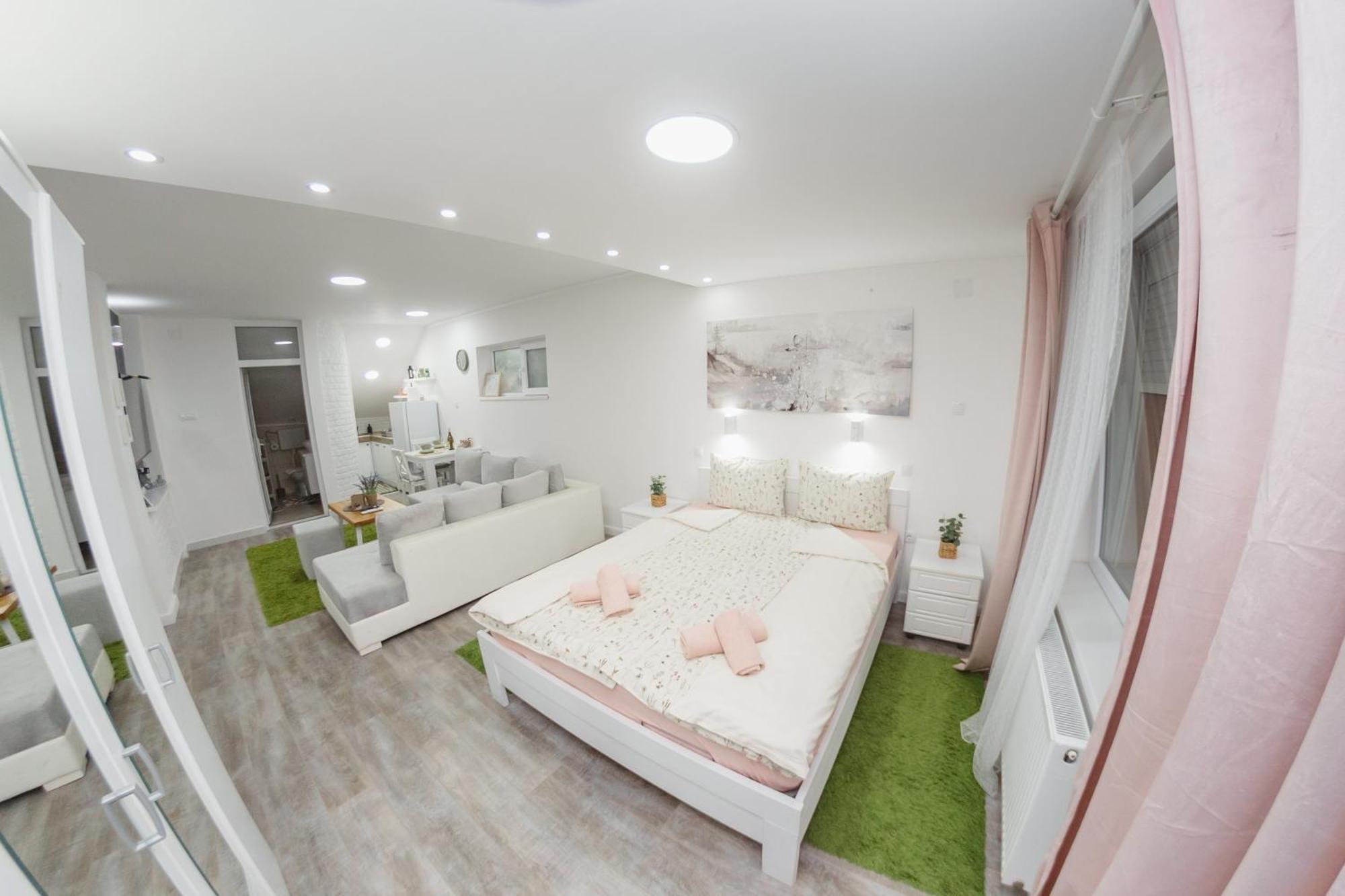 Guest House Lila Сомбор Экстерьер фото