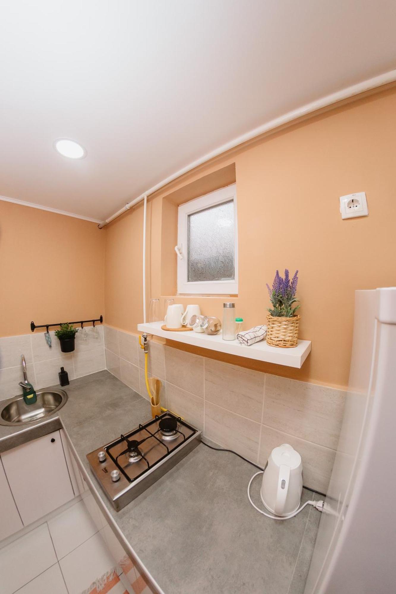 Guest House Lila Сомбор Экстерьер фото