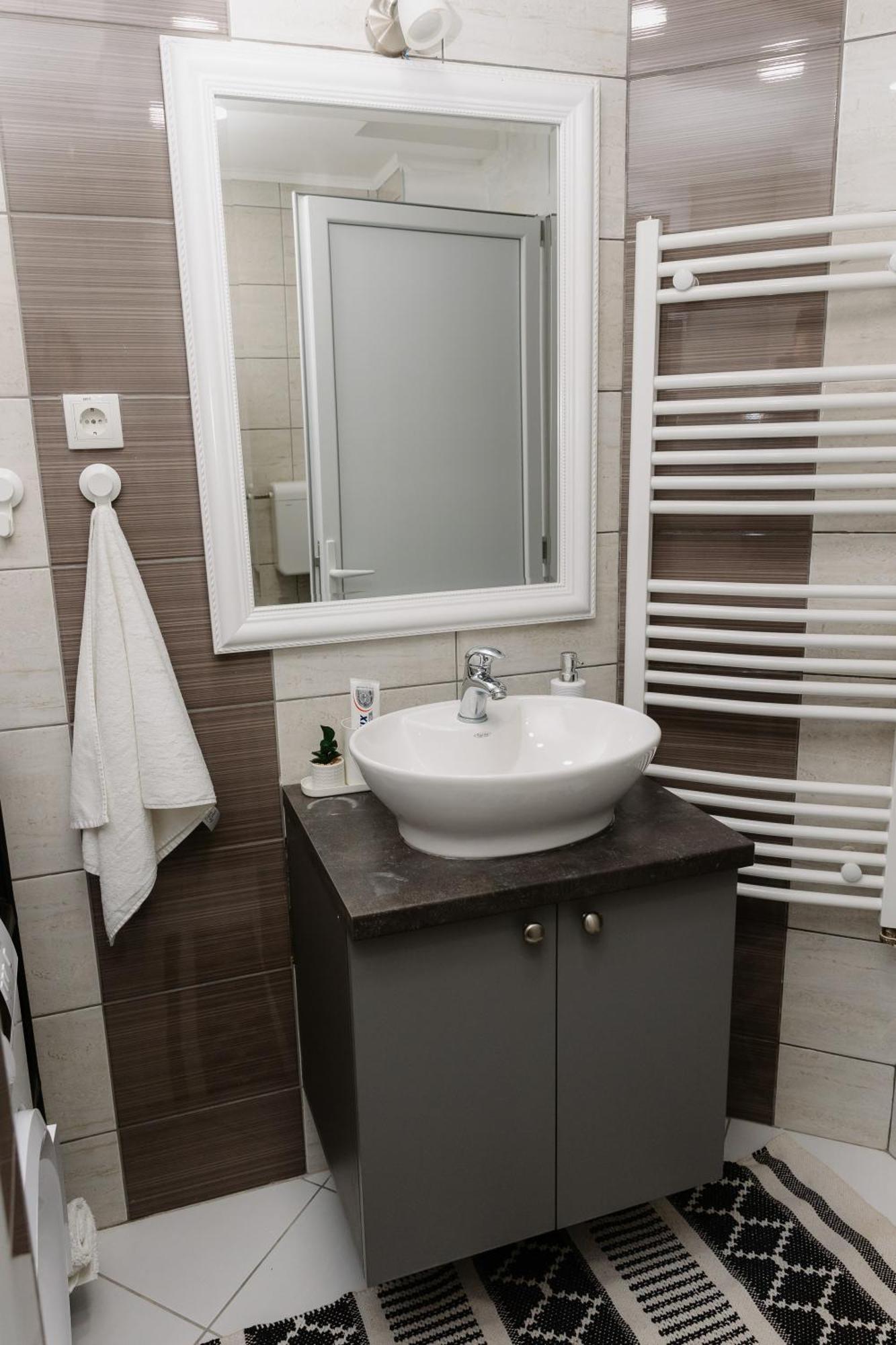 Guest House Lila Сомбор Экстерьер фото